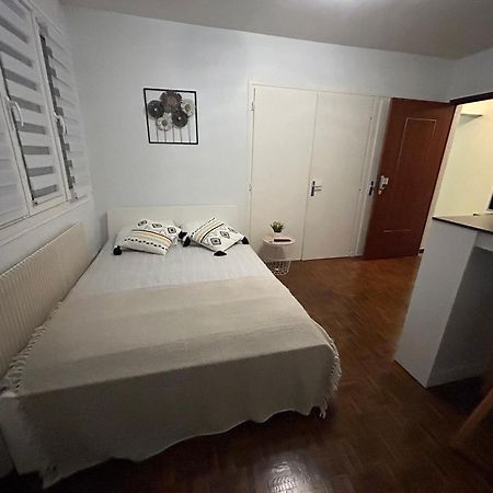 Studio Rue De Dijon Talant Luaran gambar
